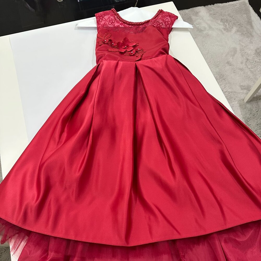 Girls Party Dress with train, Red, Size 10/12